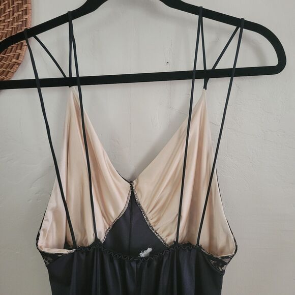 Le Voy's Black Maxi Satin Slip Dress Nightgown Lace Bust Vintage Medium - Picture 4 of 15
